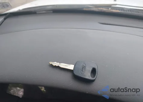 2003 Ford F-150 Lariat/Xlt z USA, uszkodzony, nr VIN 1FTRW07663KD69809